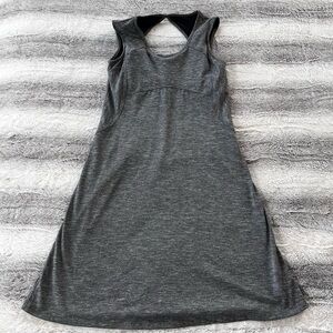 PRANA Calico sundress knit Athletic dress grey space dyed with shelf bra small